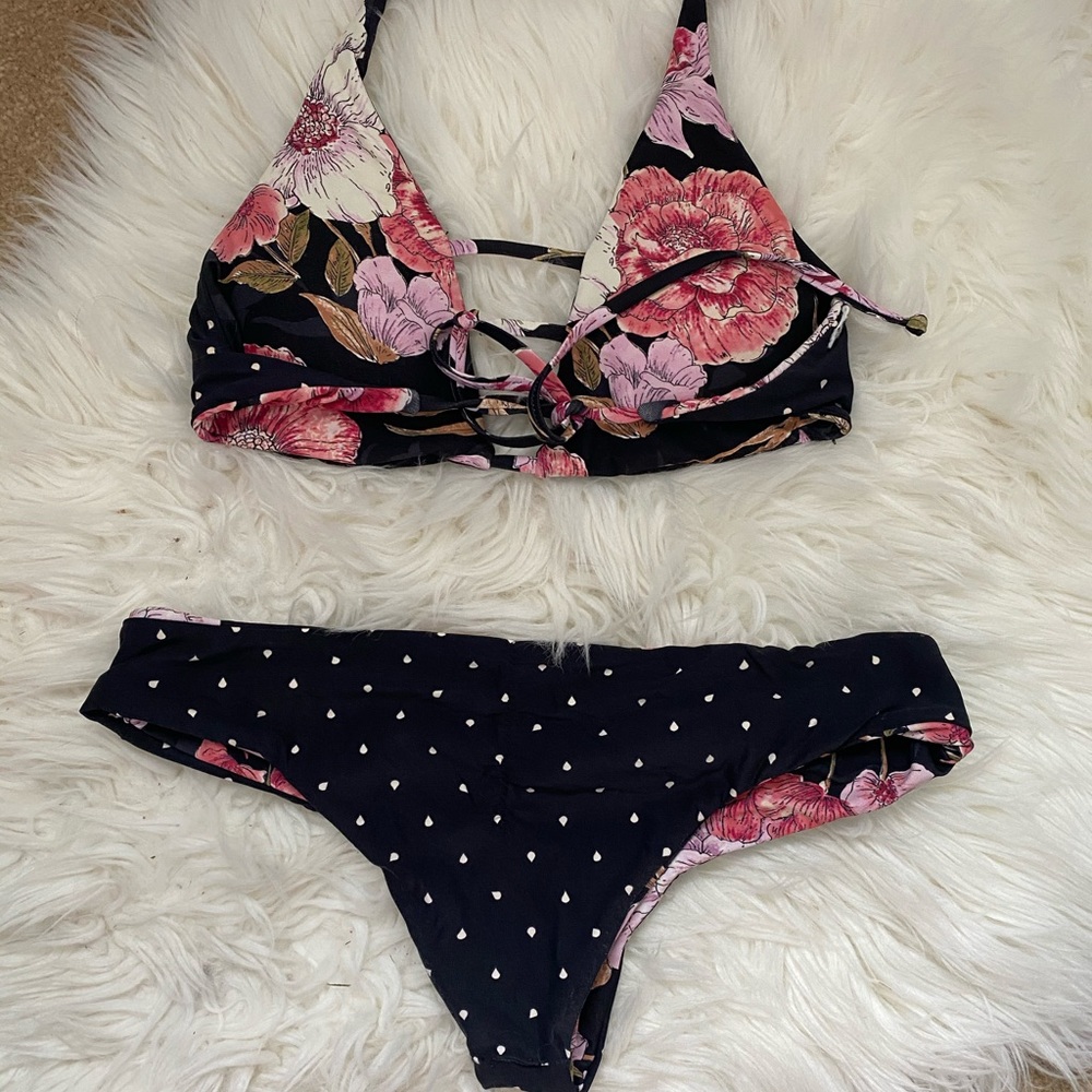Reversible Bikini - Picture 4 of 4